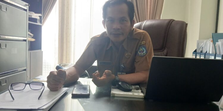 Kepala Bidang Pembinaan Ketenagaan Guru dan Tenaga Kependidikan Disdikbud Bontang, Ishak Karangan