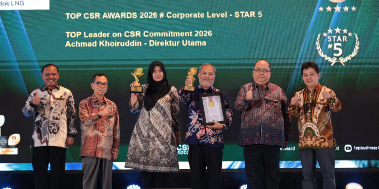 Badak LNG Raih Tiga Penghargaan TOP CSR Awards 2026