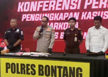 Konferensi Pers Polres Bontang terkait kasus narkoba