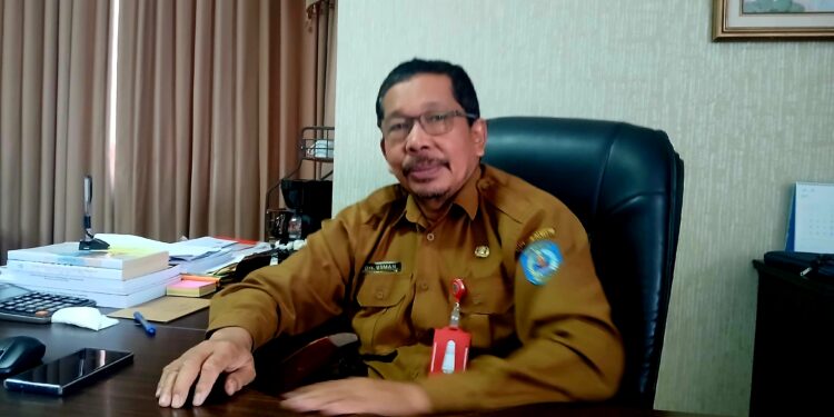 Kepala Disperkimtan Bontang, Usman,