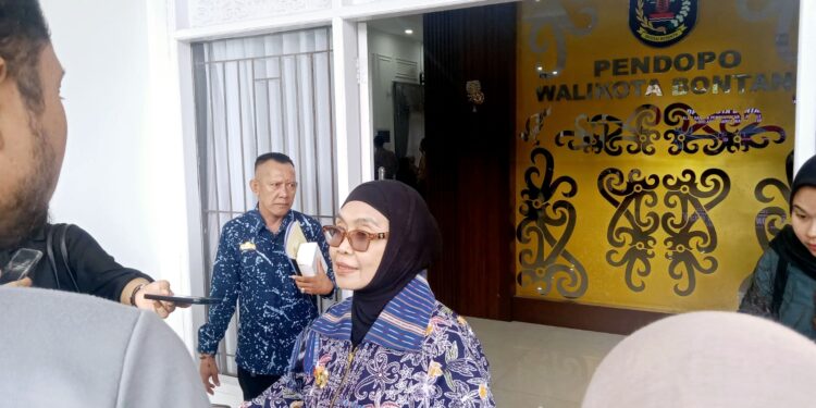 Wali Kota Bontang, Neni Moernaeni