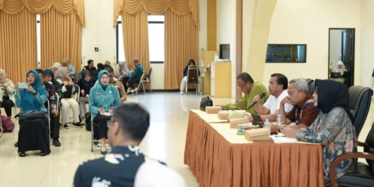 Rapat Operasi Timbang Lintas Sektor yang melibatkan berbagai pemangku kepentingan