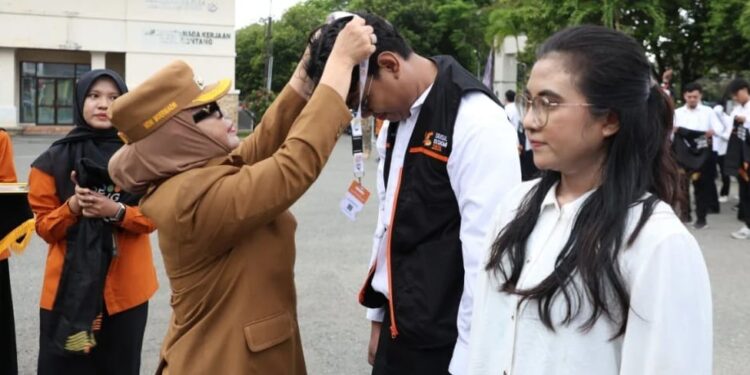 Wali Kota Neni Lepas 142 Petugas Sensus Ekonomi 2026