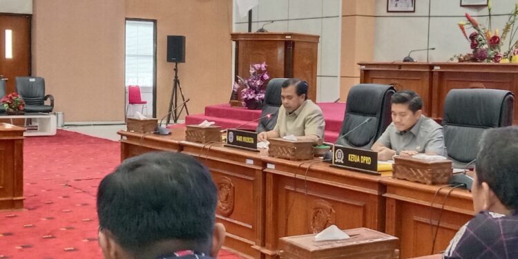 Kondisi rapat paripurna Pemkot Bontang dengan DPRD