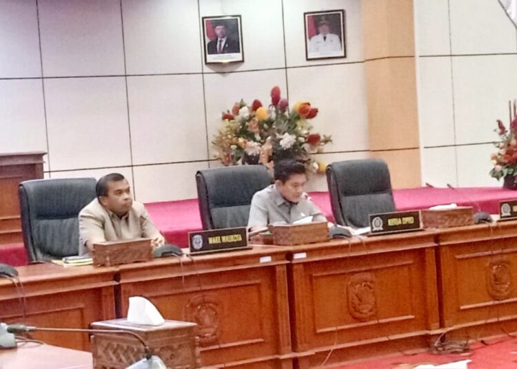 Rapat Paripurna Pemkot Bontang dengan DPRD
