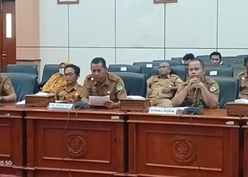 Saat DLH Bontang Rapat dengan pihak DPRD