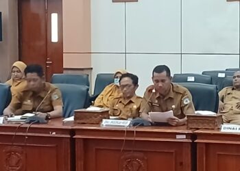 Rapat DLH Bontang bersama DPRD