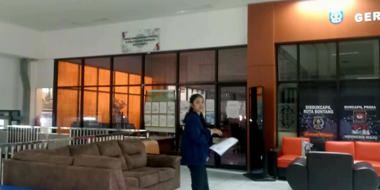 Kantor Mal Pelayanan Publik (MPP) yang berlokasi di Kawasan Gedung Pasar Taman Rawa Indah