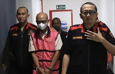 Kejati Kaltim kembali menetapkan satu orang tersangka dalam kasus dugaan tindak pidana korupsi di sektor pertambangan.