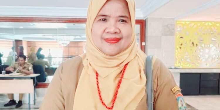 Kepala Dinkes Balikpapan, Alwiati saat menanggapi meningkatnya kasus HIV di Balikpapan. (Dok: Ist)