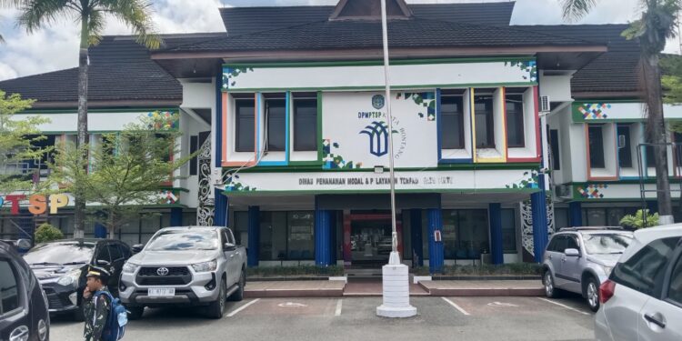 Tampak depan Kantor DPMTSP Bontang