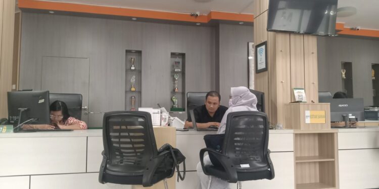 Pelayanan di Kantor DPMPTSP Bontang