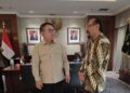 Ketua Umum Badan Pengurus Pusat Kerukunan Keluarga Luwu Raya (BPP KKLR), Arsyad Kasmar bersama Kepala Staf Kepresidenan (KSP), Jenderal TNI (Purn.) Dudung Abdurachman