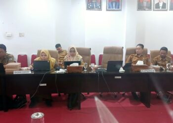 Kepala Bidang Hukum Setda Bontang, Andi Kurnia turut ikut dalam rapat dengan DPRD Bontang