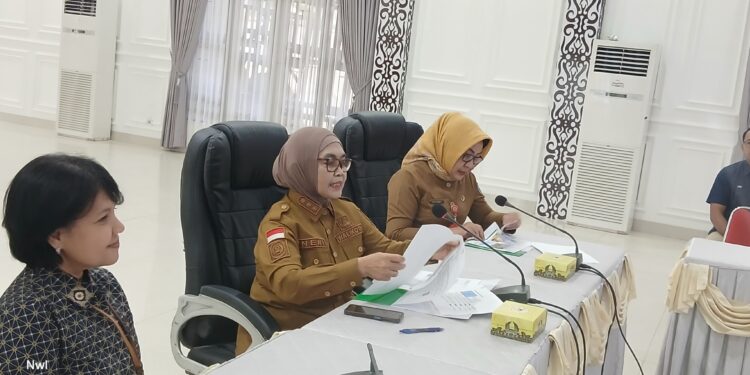 Wali Kota lakukan pertemuan bersama BPJS Kesehatan, Dinas Kesehatan dan puluhan perusahaan di Bontang.