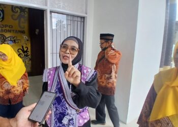 Wali Kota Bontang Neni Moerniaeni