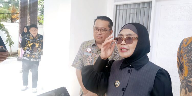 Wali Kota Bontang, Neni Moerniaeni