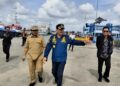 Kunjungan Wakil Wali Kota Bontang Agus Haris di Pelabuhan Loktuan